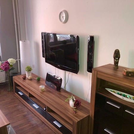 Apartman V Centru Mostu 아파트 외부 사진